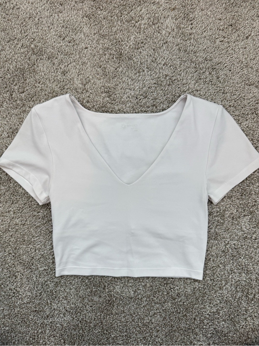 OFFLINE By Aerie Real Me White V-Neck Cropped T-Shirt Workout Top - Size S